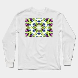 Bee in the water drop Long Sleeve T-Shirt